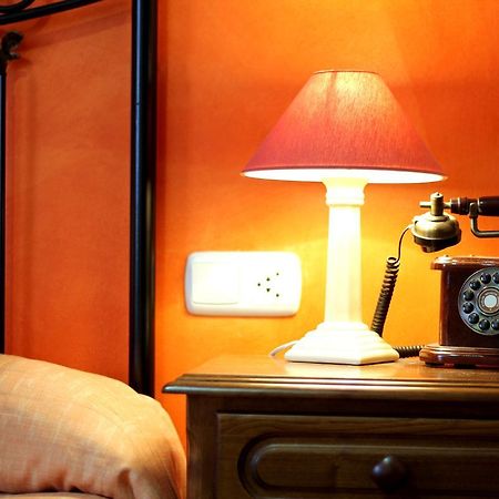 Hotel Rural Hojaranzos Tejeda Del Tietar Ngoại thất bức ảnh