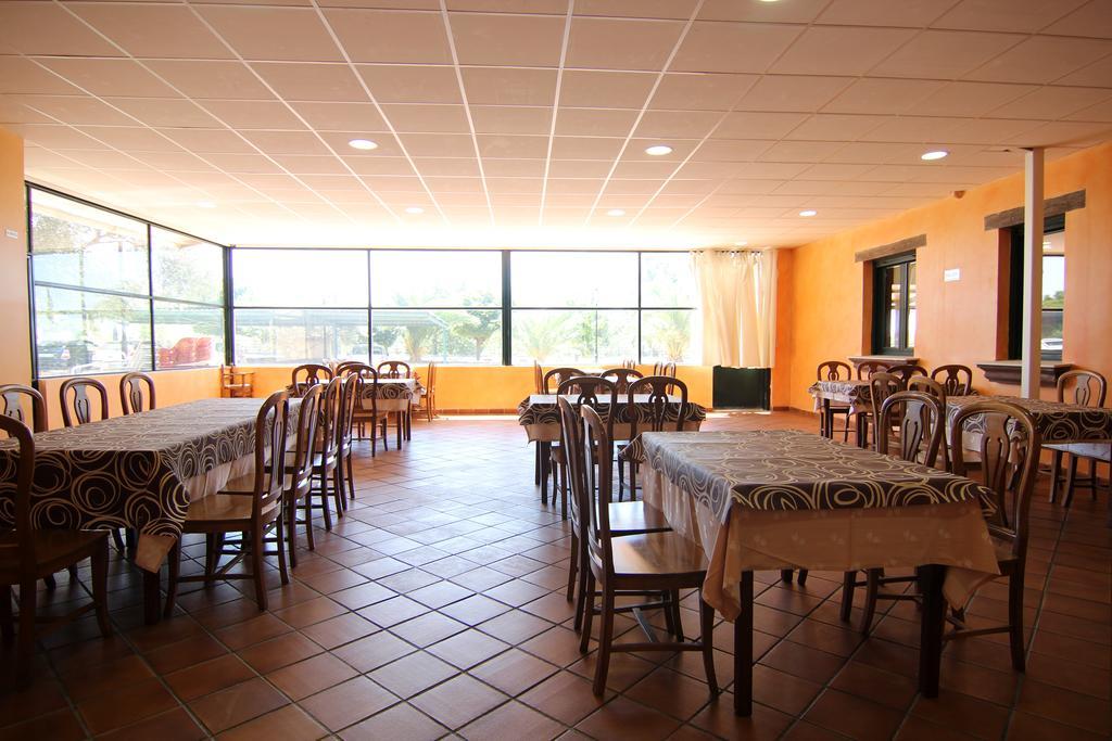 Hotel Rural Hojaranzos Tejeda Del Tietar Ngoại thất bức ảnh