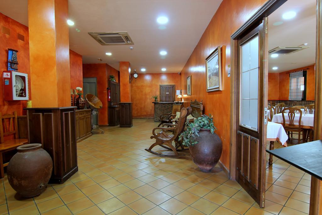 Hotel Rural Hojaranzos Tejeda Del Tietar Ngoại thất bức ảnh
