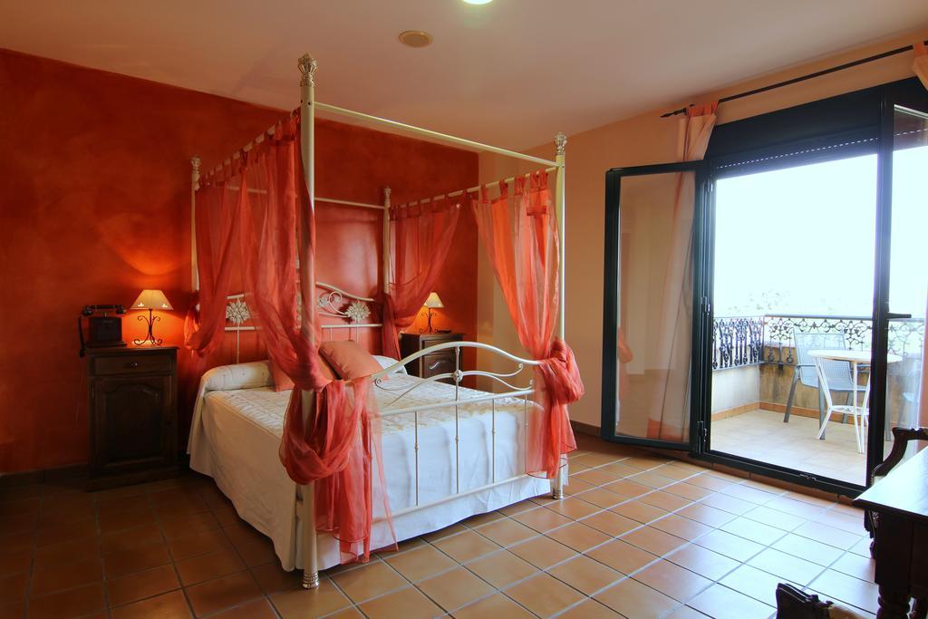 Hotel Rural Hojaranzos Tejeda Del Tietar Ngoại thất bức ảnh