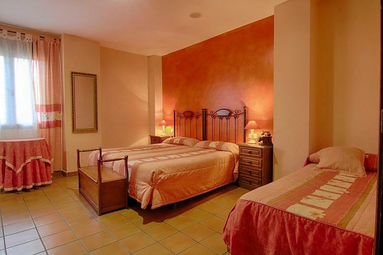 Hotel Rural Hojaranzos Tejeda Del Tietar Ngoại thất bức ảnh